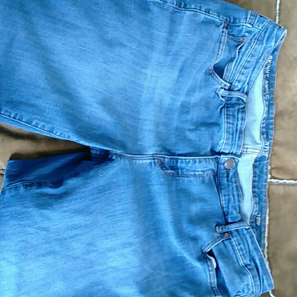 A.N.A. jeans medium blue tone jeans,size 18 Wide